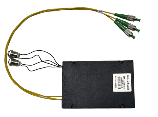 1X2單模RS232光模塊開關(guān)產(chǎn)品實拍圖 - 科毅光通信